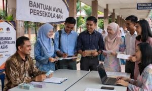 bantuan awal persekolahan