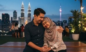 pasangan suami isteri