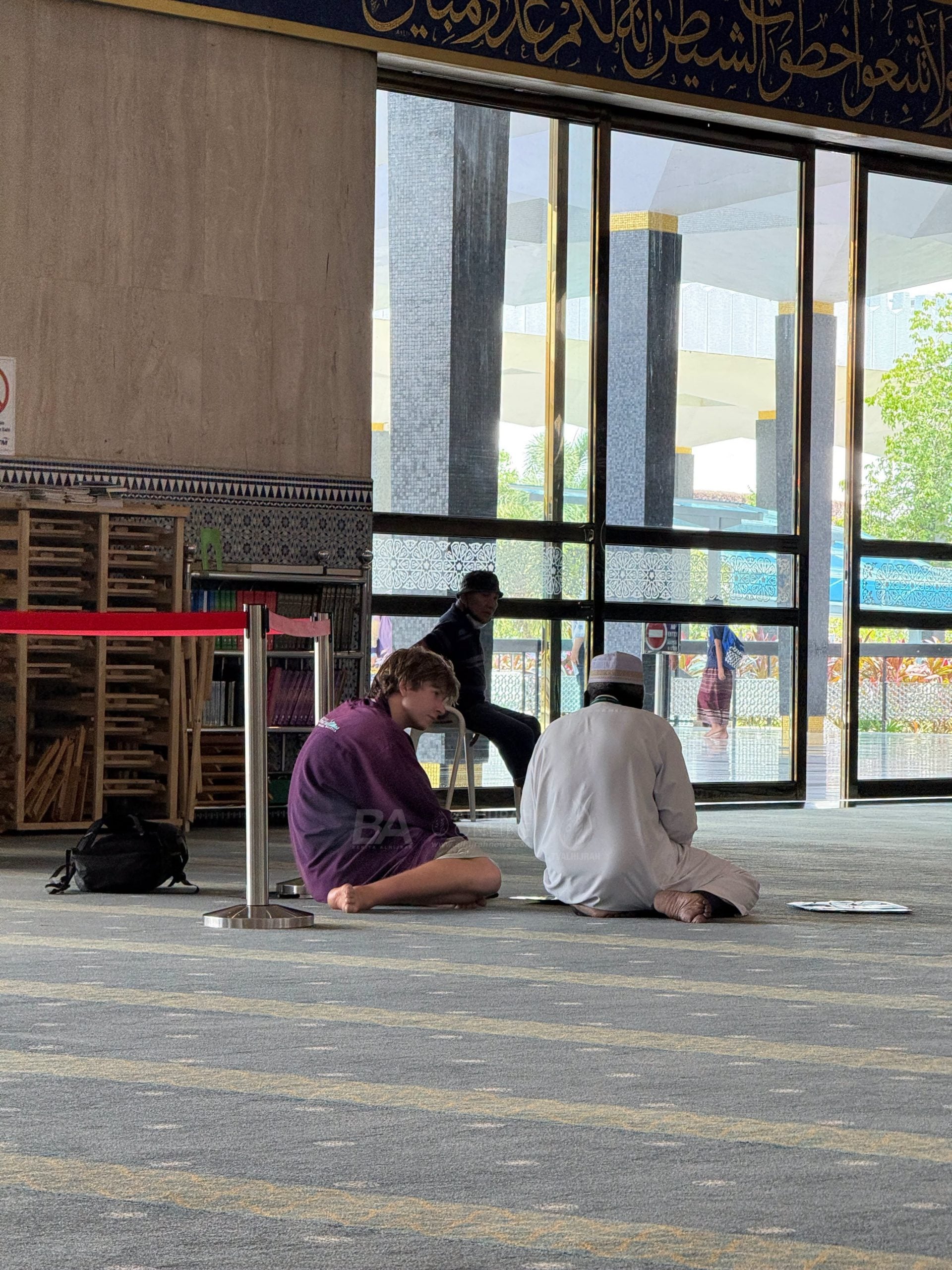 PELANCONG DI MASJID NEGERA