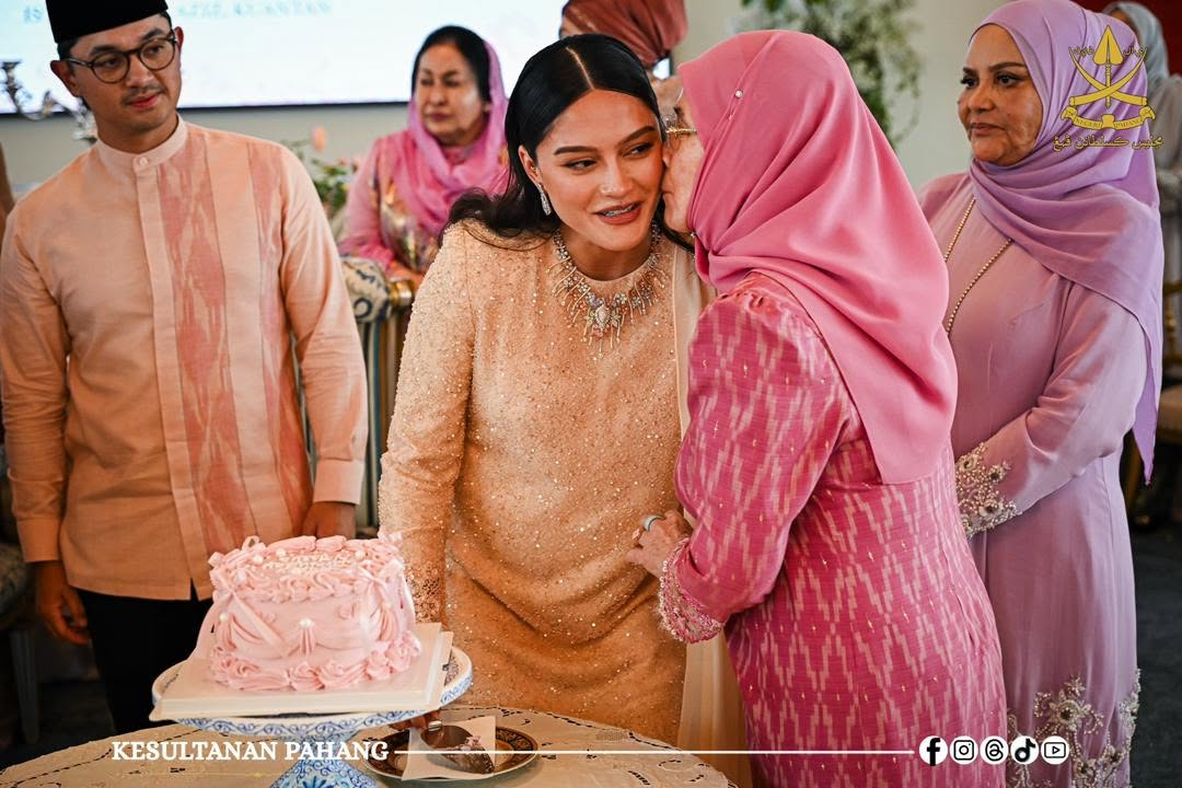 TENGKU NATASYA