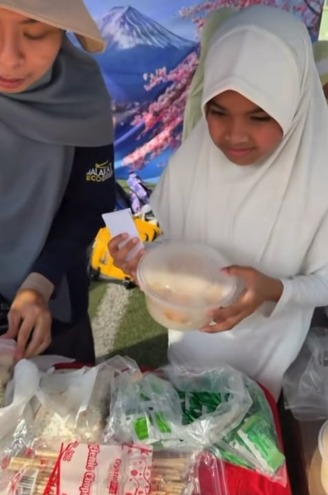 anak siti nurhaliza