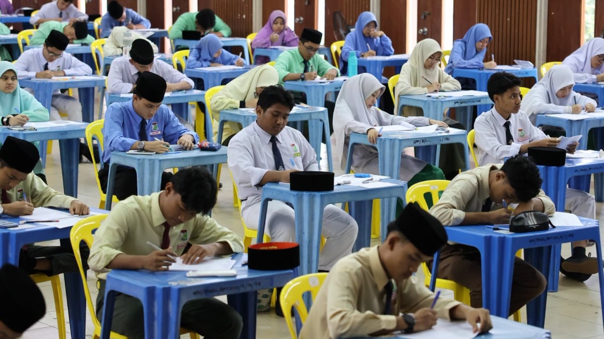 JADUAL WAKTU PEPERIKSAAN