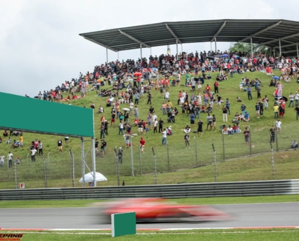 tiket f1 B & C Hillstand