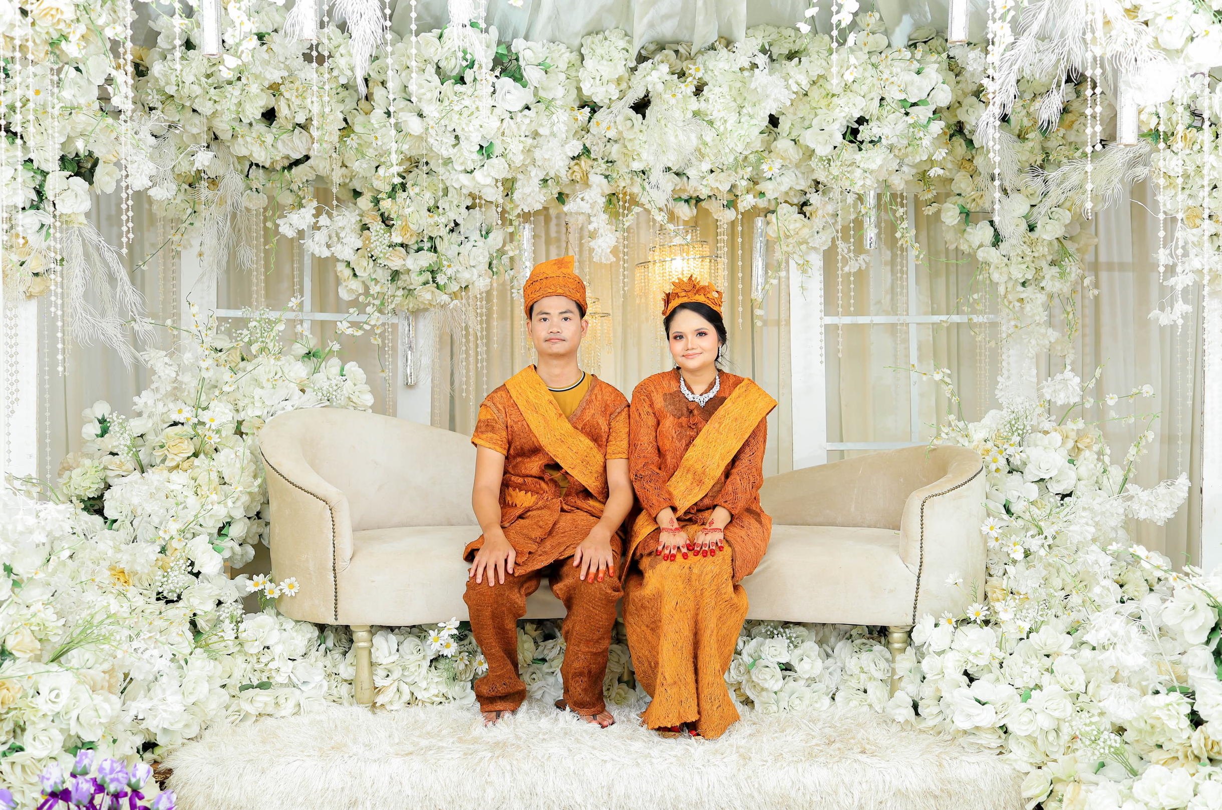BUSANA PERKAHWINAN