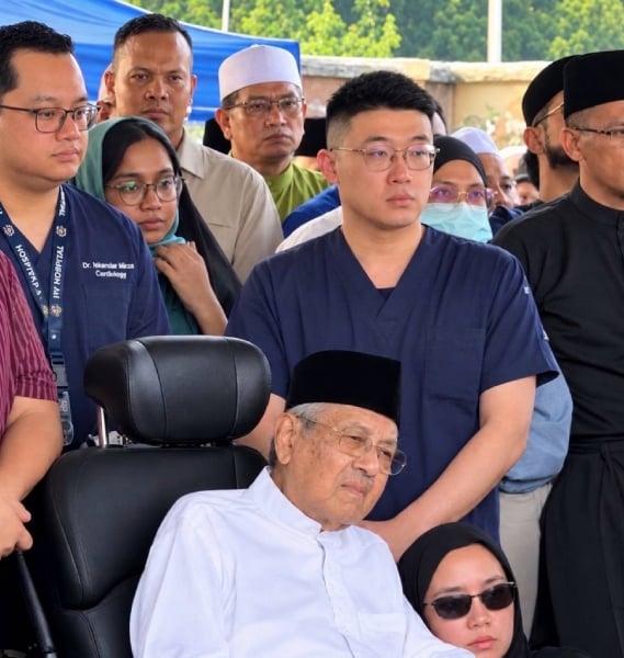 Tun Dr Mahathir