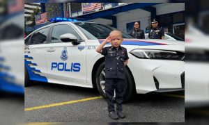 kereta polis