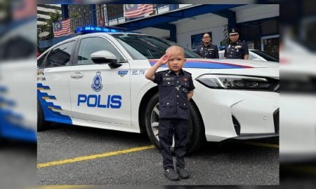 kereta polis