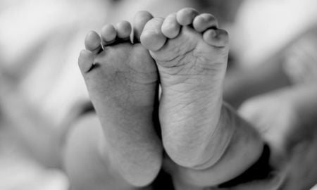 MAYAT BAYI PEREMPUAN
