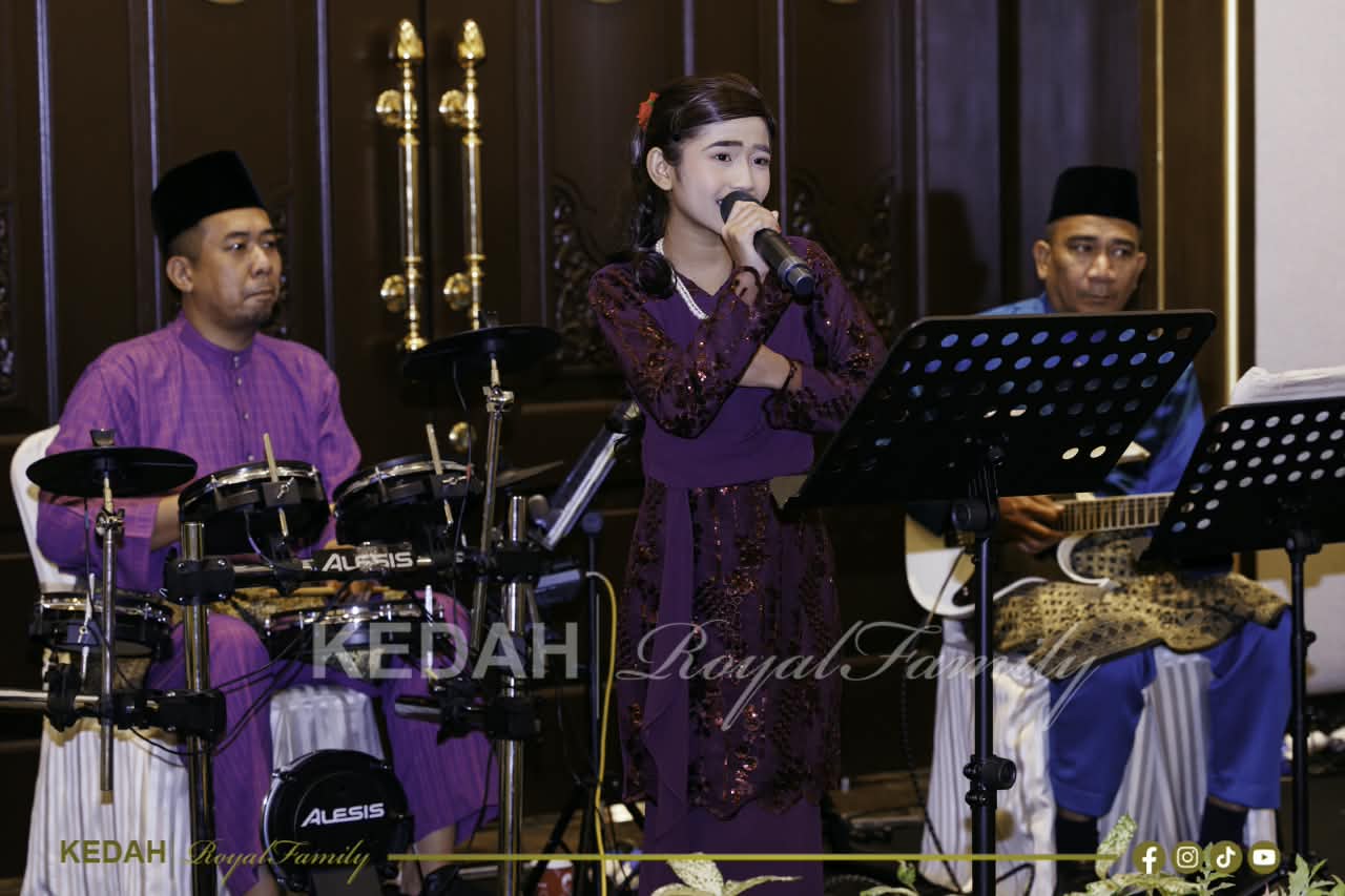 DUNIA NYANYIAN