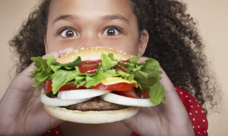 5 Jenis Makanan Yang Tidak Sihat Untuk Kanak-kanak. Jauhi! Hindari!