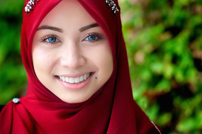 7 Cara Memikat Hati Wanita Dengan Mudah. Ada Rahsianya!