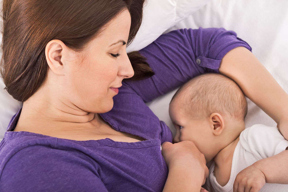 cara ajar bayi tidur sendiri