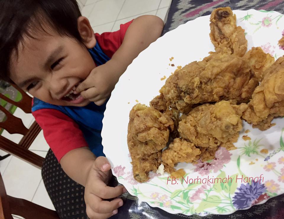 Resipi Ayam Goreng 'Homemade' Ala KFC, Sesuai Untuk Anak 