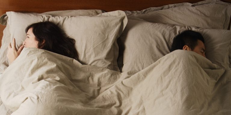 Bergaduh Macam Mana Pun Ini 5 Sebab Suami Isteri Jangan Tidur Berasingan