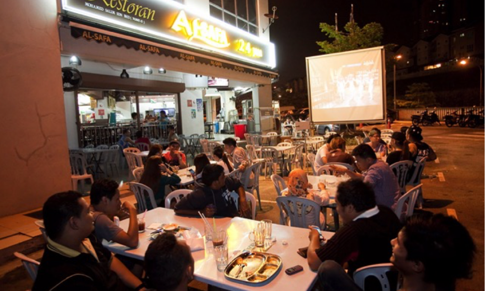 Kedai Mamak Semua Restoran Terbuka  Bebas Asap Rokok 